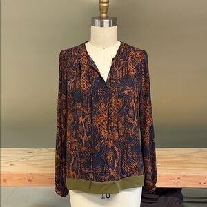 Elegant CAbi Women's Snake Print Blouse - Navy and Orange